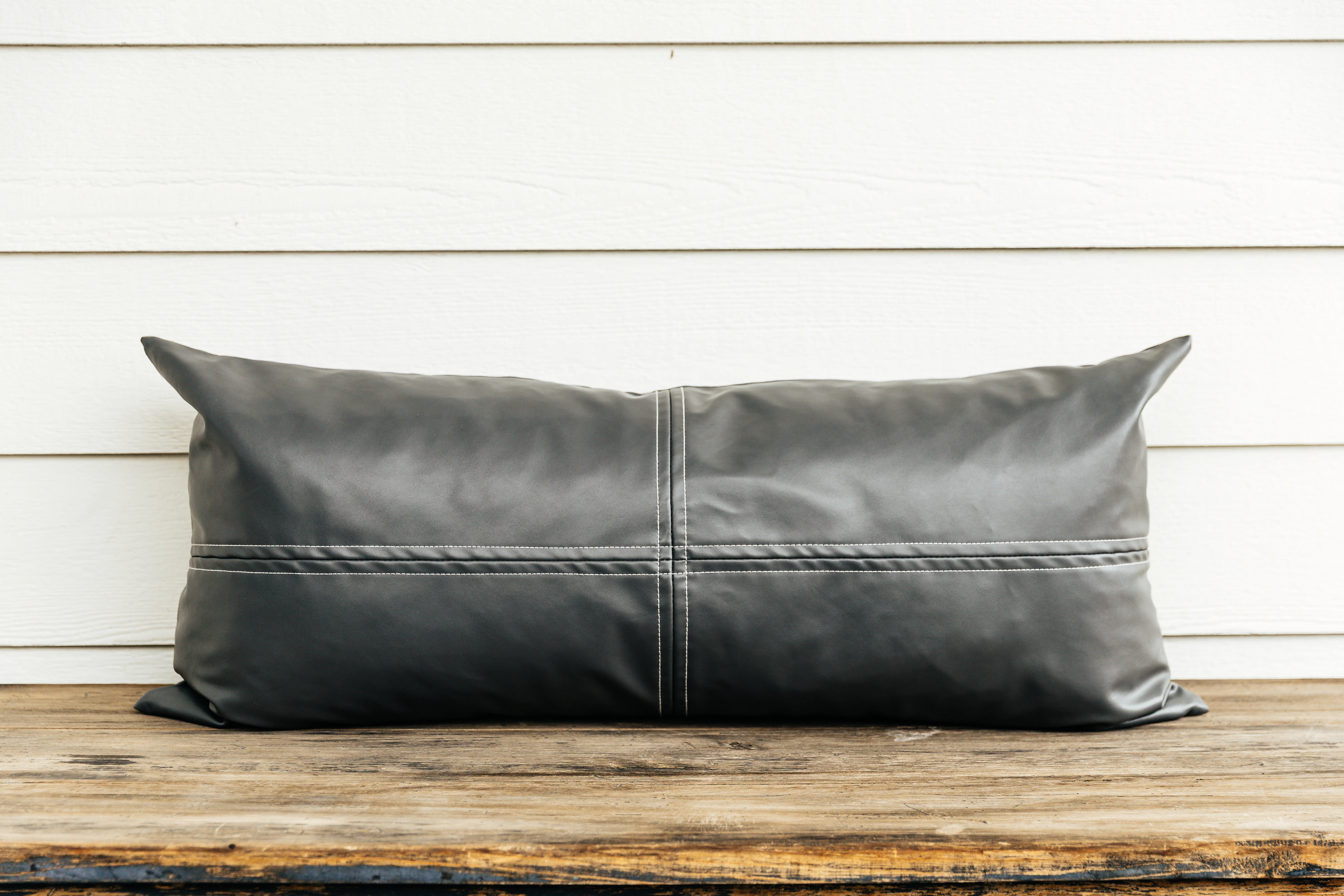 Erin XL Lumbar Pillow Cover